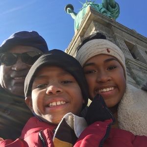 Meet your Posher, Raymond